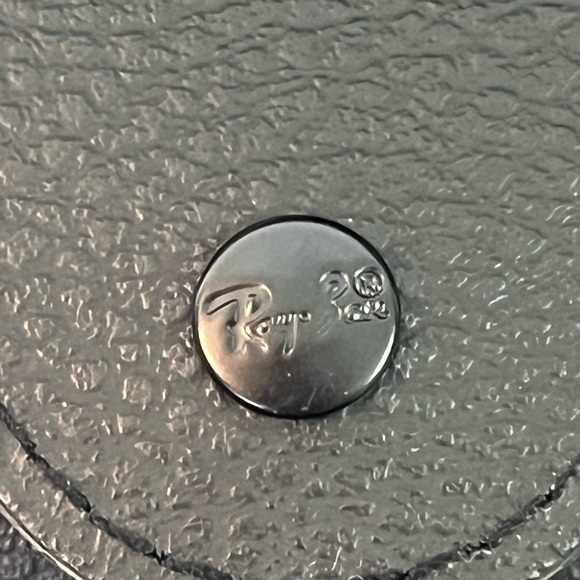 Ray Ban Eye Glass Case and Instruction Care Booklet No Glasses Case & Book Only - Picture 7 of 10